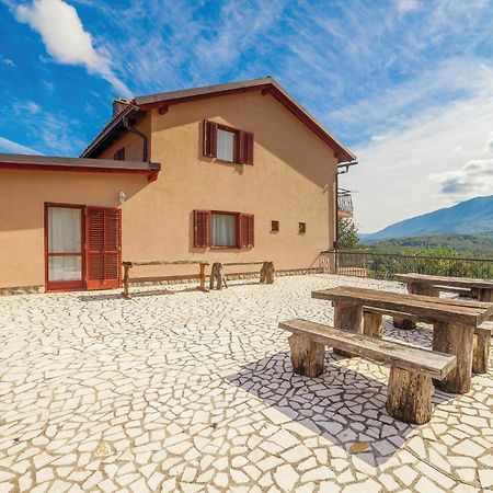 7 Bedroom Pet Friendly Home In Crni Kal Crni Kal  Exterior photo