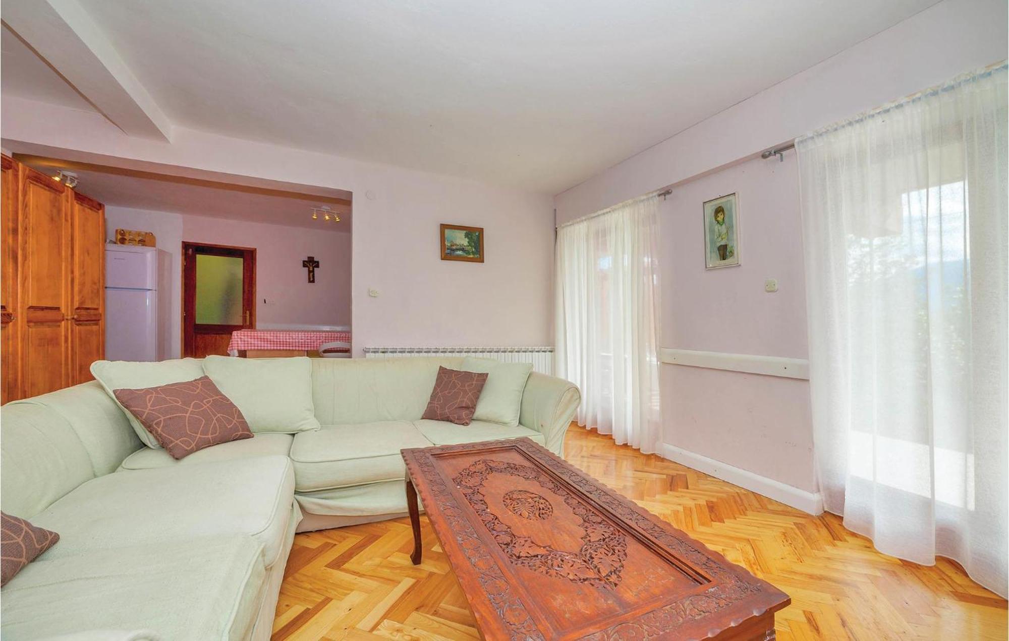 7 Bedroom Pet Friendly Home In Crni Kal Crni Kal  Exterior photo