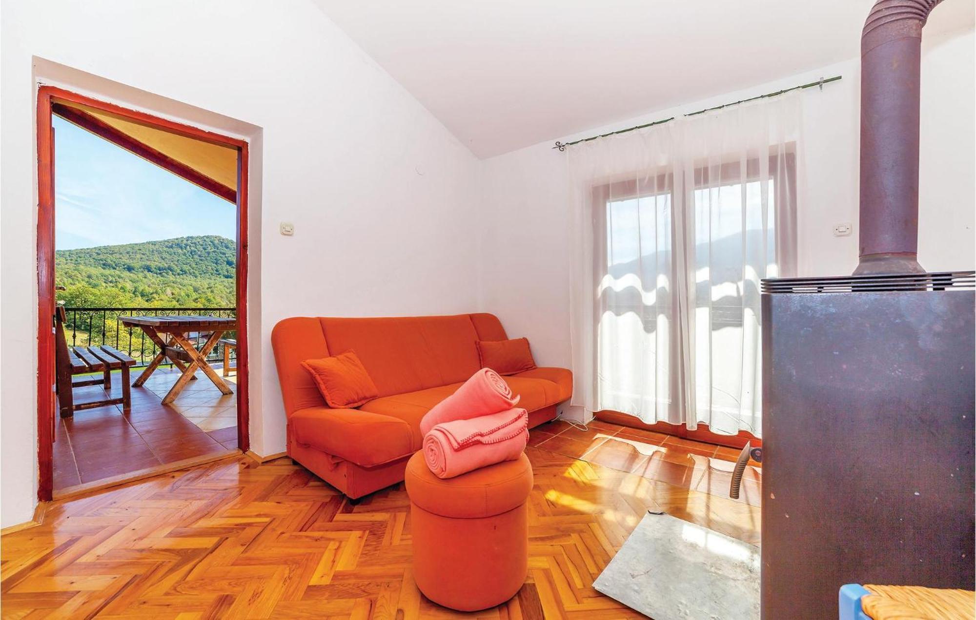 7 Bedroom Pet Friendly Home In Crni Kal Crni Kal  Exterior photo